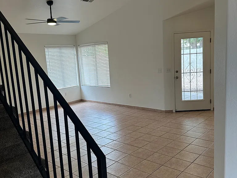 7512 E Navarro Ave — Photo 7