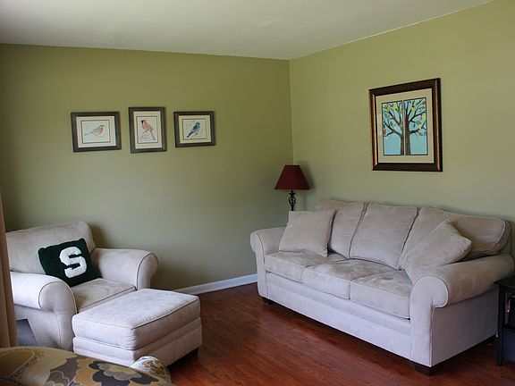 2nd image of 111 Sherwood Dr