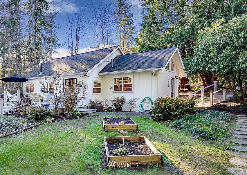 1st image of 10459 Duncan Lane NE