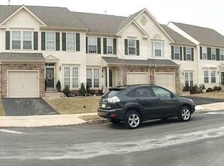 754 Wisteria Dr, Warrington, PA 18976