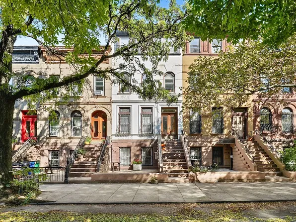 405 Park Pl, Brooklyn, NY 11238