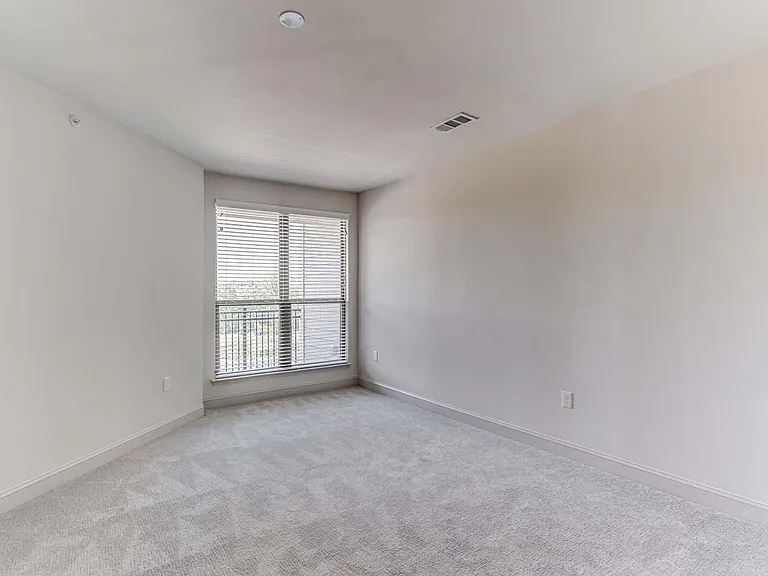The Heights at Ridgewalk Townhomes & Apartments — Photo 37