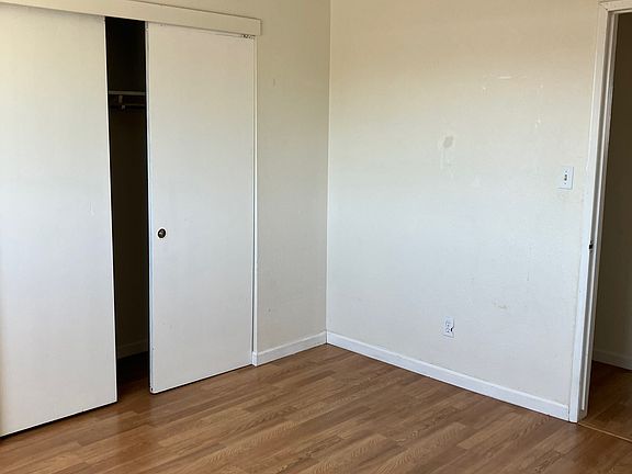 5th image of 1170 Marshall St #C