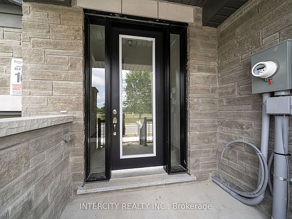 2nd image of 624 Glasgow Rd #19-100