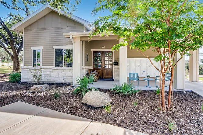 Woodcreek — Photo 4
