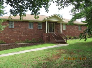 13 Rockdale Dr SE, Silver Creek, GA