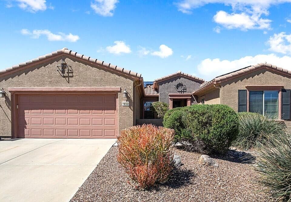 1st image of 19722 N REGENTS PARK Drive