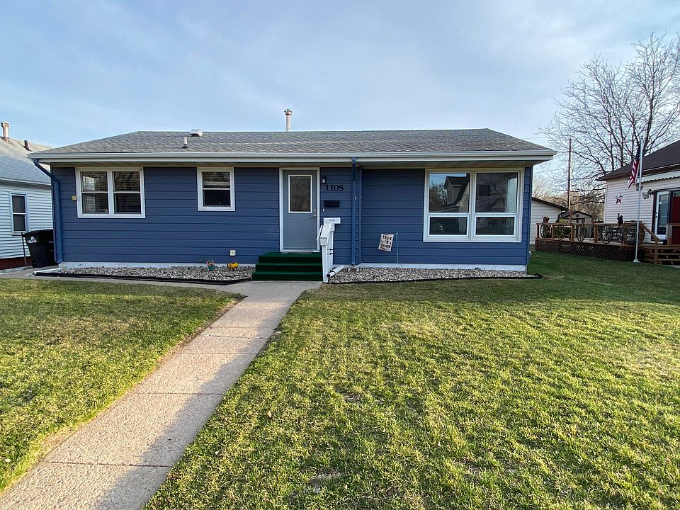 1st image of 1105 W 3rd Ave