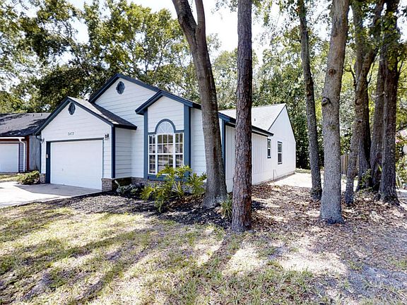 5th image of 2472 Bluffton Dr W