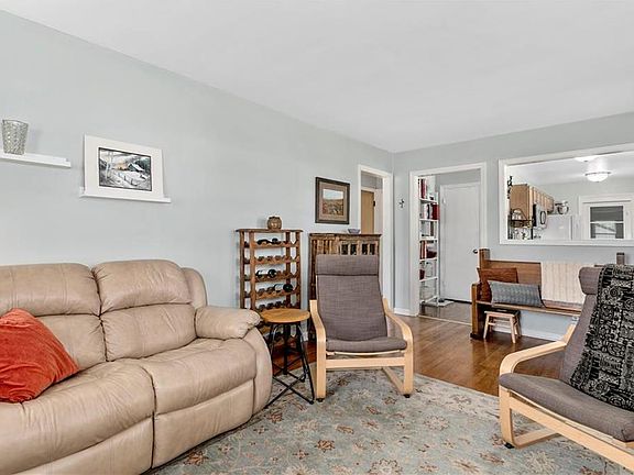 5th image of 12805 E Bowen St