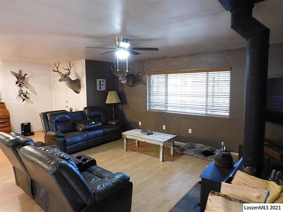 2nd image of 462-275 Janesville Grade