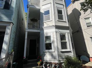 13 Howard St #1, Cambridge, MA 02139
