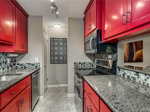 3rd image of 1747 Jack Warner Pkwy APT 314-B