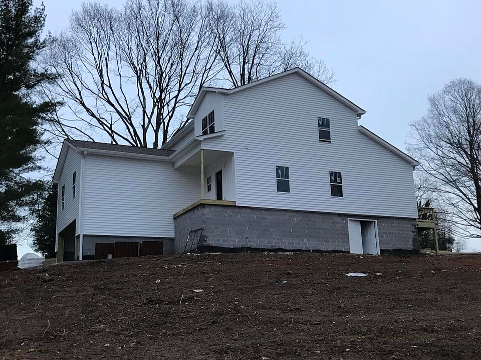2nd image of LOT 1 NE South Wilson Heights Rd