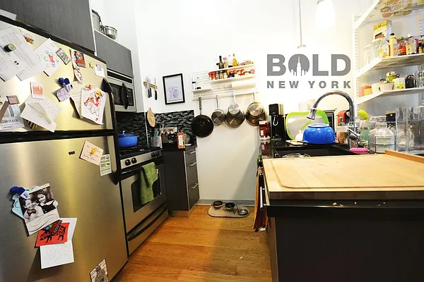 Rented by Bold New York | media 22