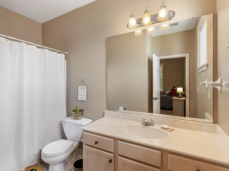 948 River Breeze Dr — Photo 29