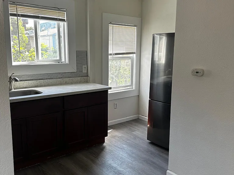 2504 23rd Ave #B — Photo 9