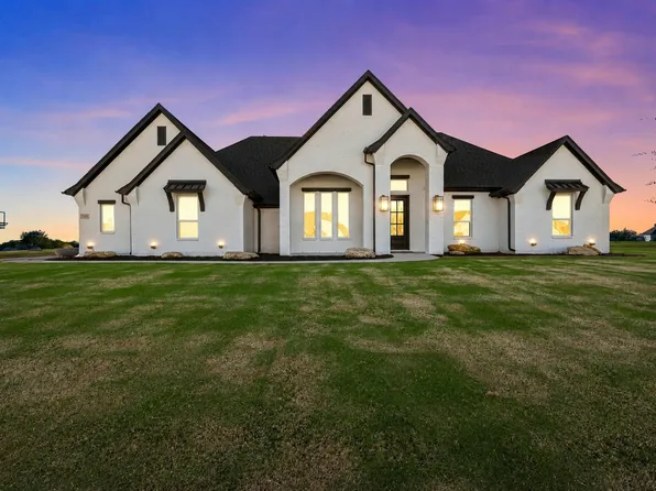 129 Southern Ct, Springtown, TX 76082