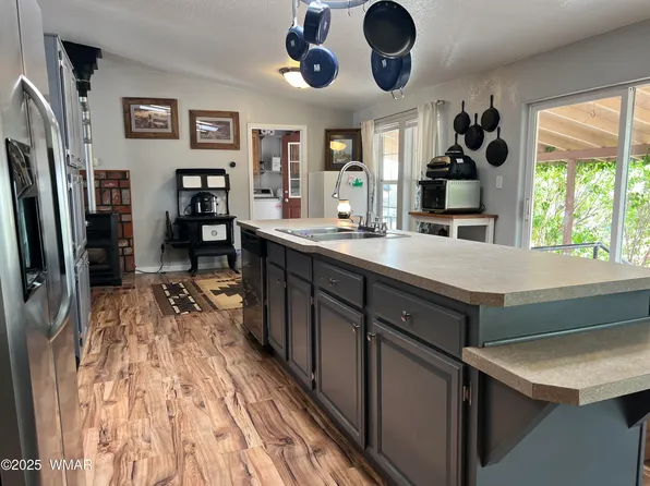 625 S Echols Ln, Taylor, AZ 85939