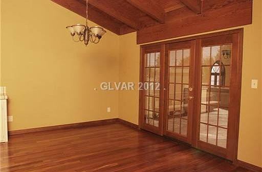 4th image of 1209 Mercedes Cir