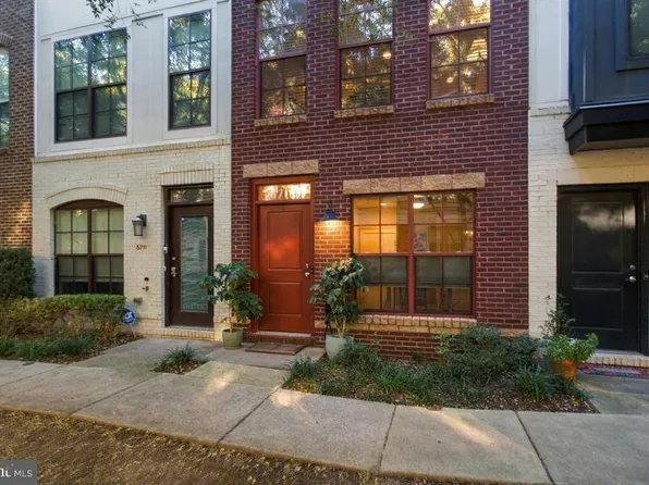 5709 45th Ave, Hyattsville, MD 20781