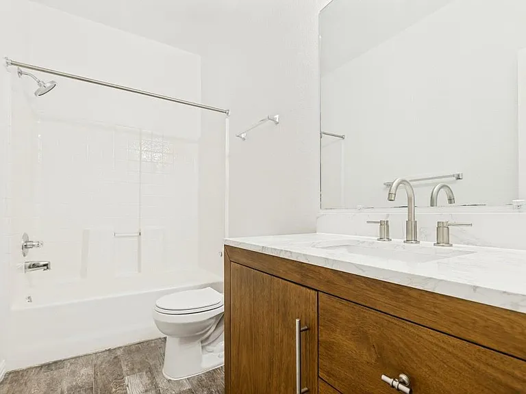 1110 Chase Park Dr — Photo 12
