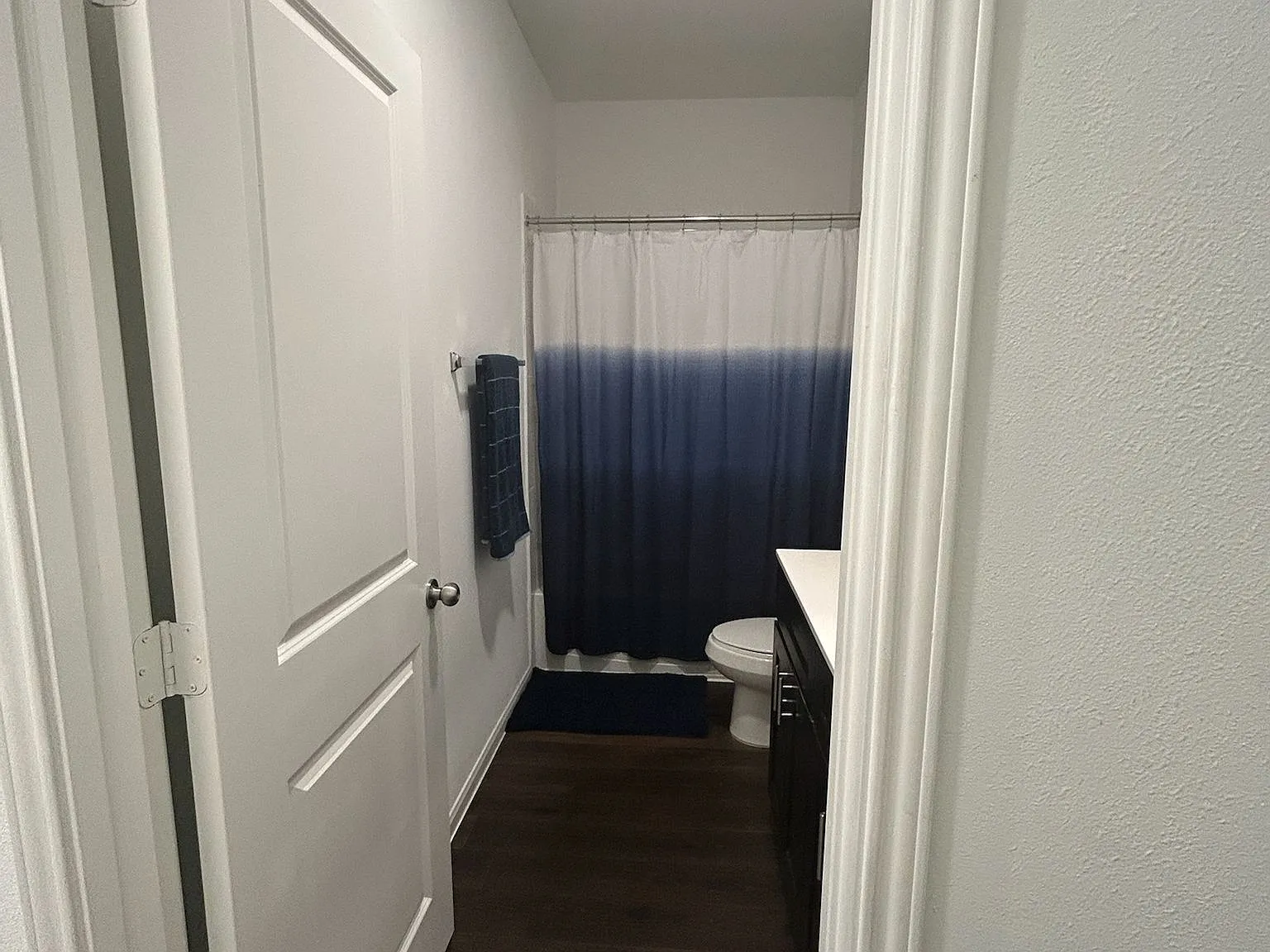 3 bed, 1206 sqft, $2,300 — Photo 4