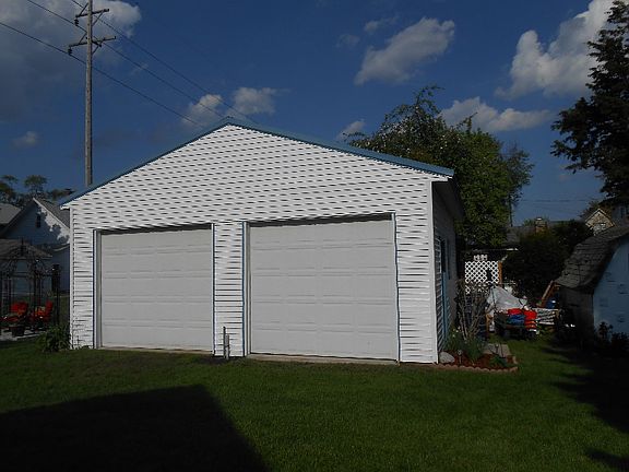 2nd image of 607 S Wenona Ave