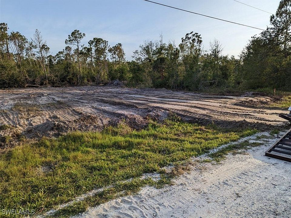 2nd image of 27187 Aloha Dr