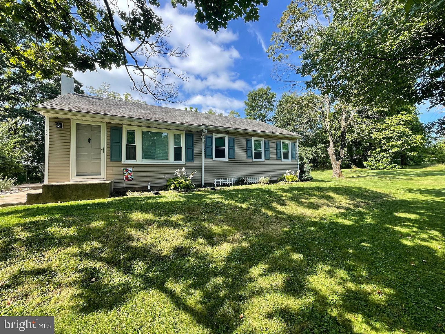 1924 Big Rd, Gilbertsville, PA 19525 Zillow
