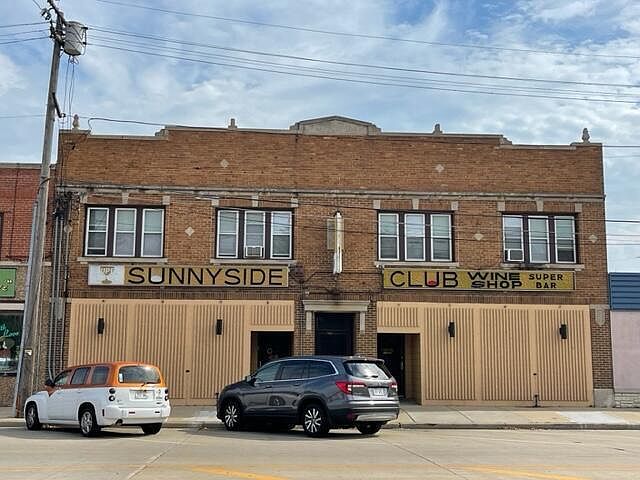 1st image of 7511 22nd AVENUE