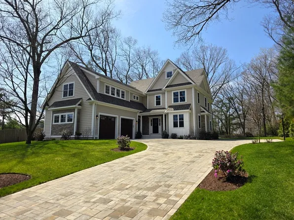 18 Robinson Rd, Lexington, MA 02420