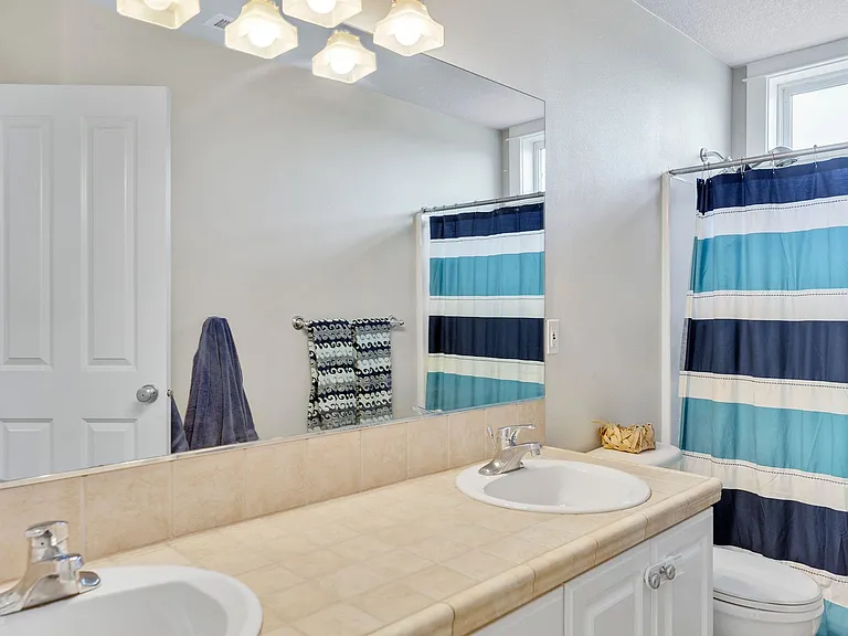 336 SE 14th Pl — Photo 17
