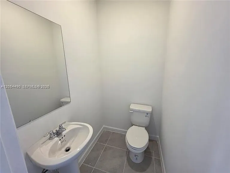 13847 SW 261st St #Townhouse 13847 — Photo 11
