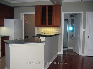 3351 Cawthra Rd #402, Mississauga, ON L5A4N5