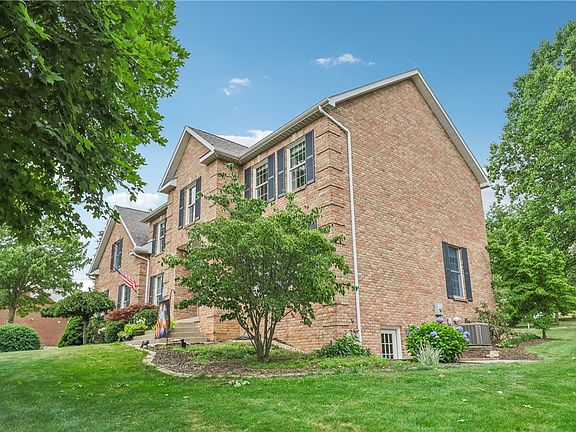 2nd image of 1022 Faulkner Way
