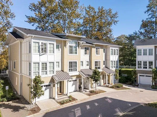 5551 Admiral Way #27 — Photo 3