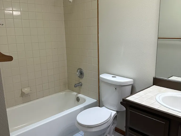 9414 NE 130th Pl — Photo 18
