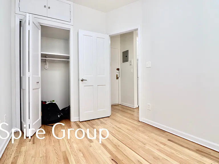 338 W 77th St #4-B — Photo 7