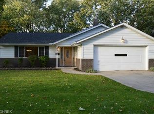 32915 E Nimrod St, Solon, OH 44139