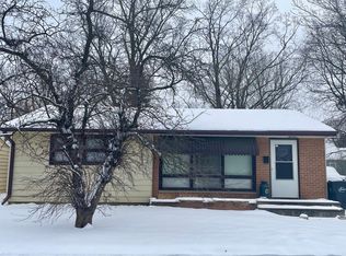 1867 Porter Ave, Beloit, WI 53511