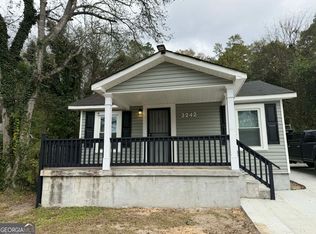 3242 Evergreen Dr, Macon, GA 31206