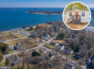 3670 5th Ave, Edgewater, MD 21037