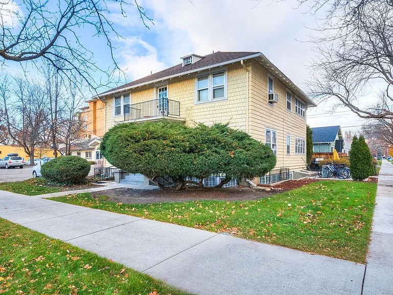 304 W Bannock St — Photo 4