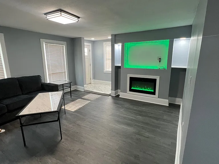 205 Ashworth Pl #1 — Photo 14
