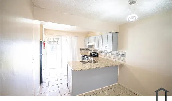 2 bed, 900 sqft, $1,295 — Photo 2
