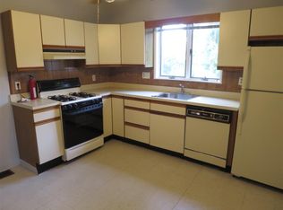 84 Eustis St, Somerville, MA 02143