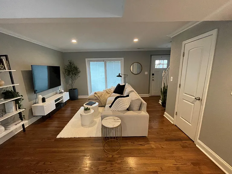 4452 Washington St — Photo 31