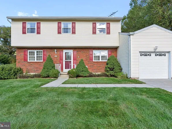 121 Lamport Rd, Reisterstown, MD 21136