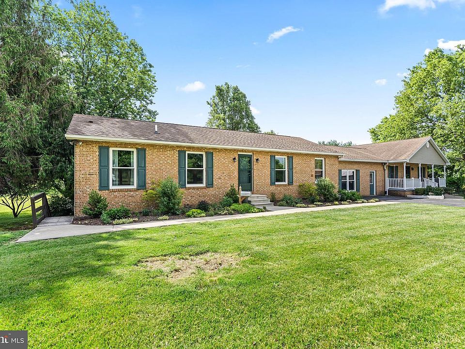 1st image of 14433 Hicksville Rd